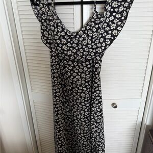 Black Floral Maxi Dress with White Daisy Print